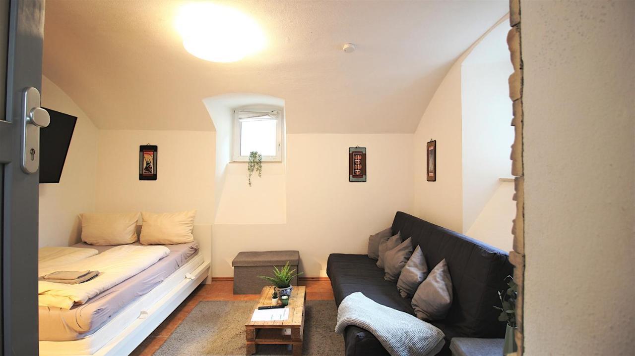 Xxx Fully Equipped Apartment Near Main Station! 뷔르츠부르크 외부 사진